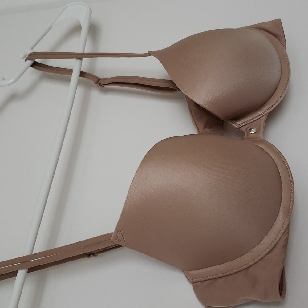 Victoria's Secret Very Sexy bra